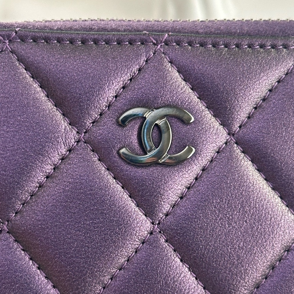 Chanel Zippy Coin Purse - Picture 13 of 14